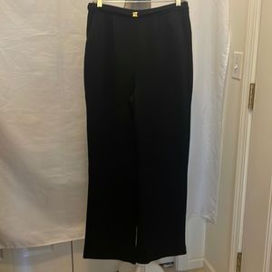 Saint John heavy knit pants in excellent condition
